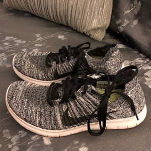 Size 8 Ladies Nike Free and Flexible Shoe